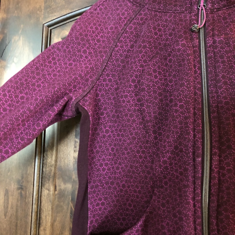 Jacket, hoodie. Zip up